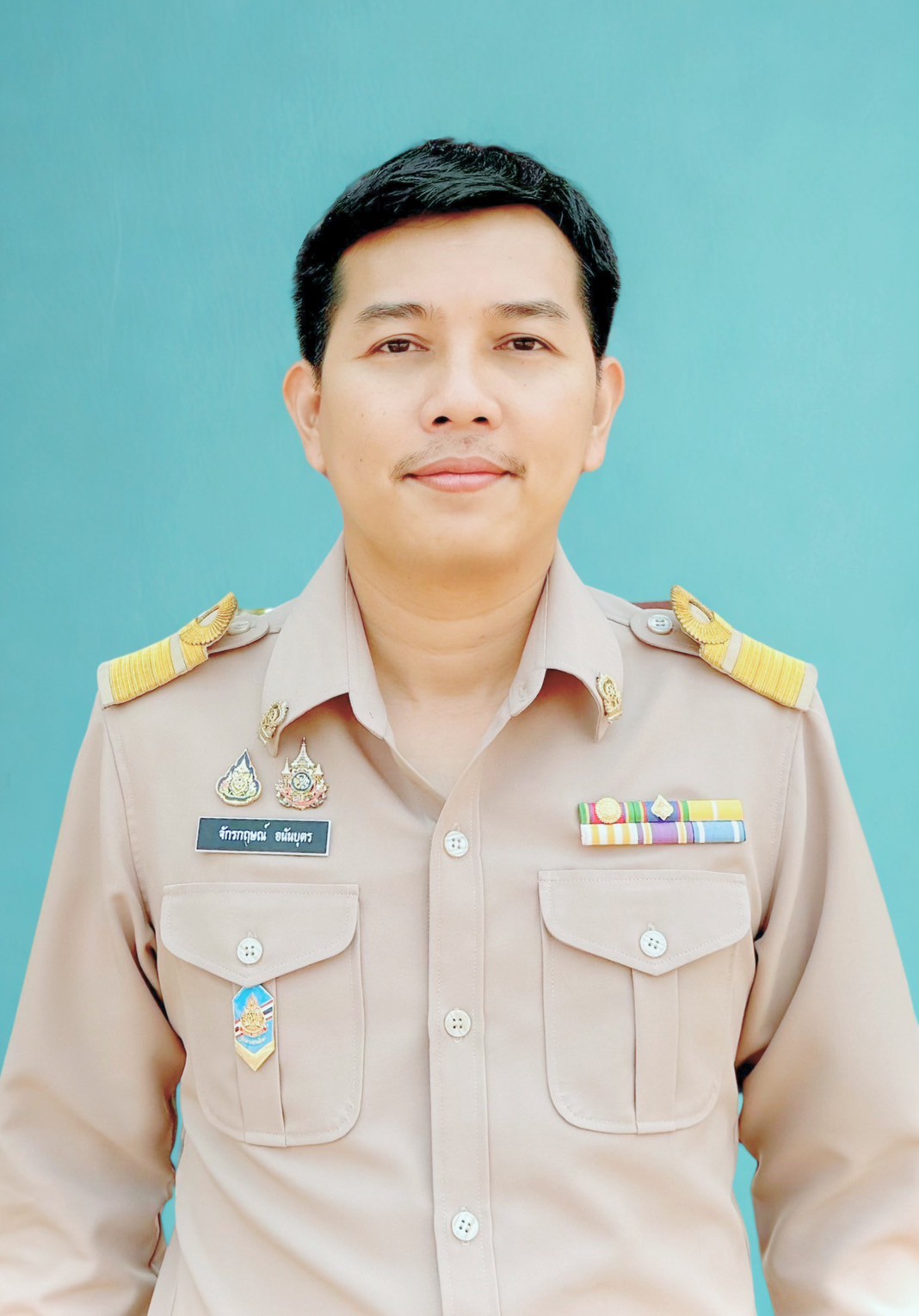 นายจักรกฤษณ์ อนันบุตร 